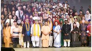 सीएम योगी ने मंत्रियों व जनप्रतिनिधियों से विकास कार्यों के बारे में लिया फीडबैक