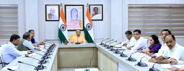 अभियान चलाकर शेल कंपनियों एवं पंजीकृत फर्जी फर्मों के खिलाफ करें कार्रवाई: मुख्यमंत्री