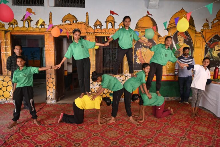 पीएम श्री कंपोजिट विद्यालय गंगापुर में आयोजित 20 दिवसीय समरकैंप का समापन