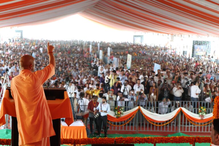 पहचान के संकट से निकलकर आज आजमगढ़ बना अदम्य साहस का गढ़- सीएम योगी