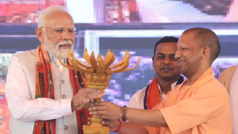 देशवासियों के साथ ही काशी के 2.21 लाख किसानों के खिलेंगे चेहरे