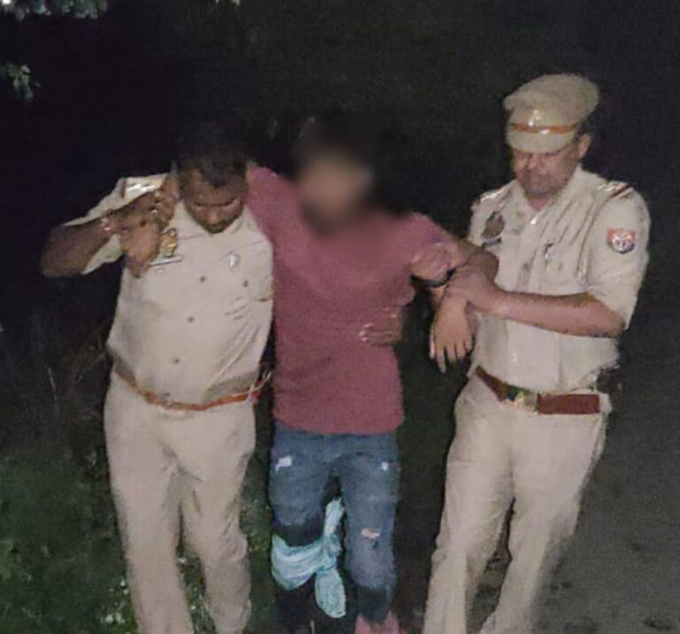 25,000 रुपये का इनामिया सहित तीन शातिर बदमाश पुलिस मुठभेड़ में घायल, अवैध हथियार बरामद