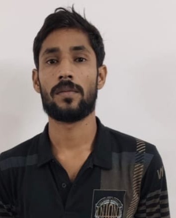 यूपी एसटीएफ की वाराणसी यूनिट को जबरदस्त सफलता   3 साल  से फ छतीश गढ़ का ह्त्या रोपी चढ़ा STF  के   हत्थे