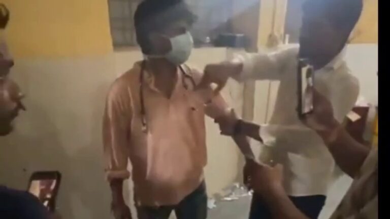 बस्ती जिला अस्पताल में पकड़ा गया मुन्ना भाई एमबीबीएस