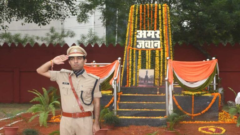 पुलिस स्मृति दिवस-2025″ पर शहीद पुलिस कर्मियों को भावभीनी श्रद्धांजलि