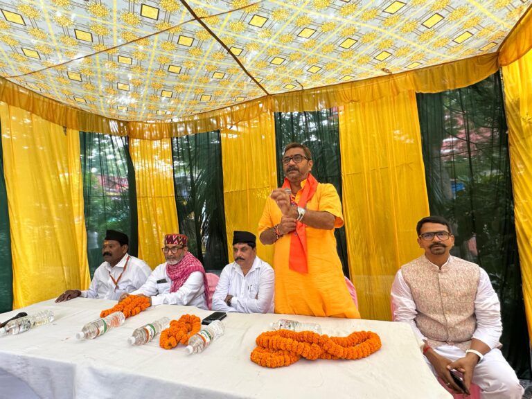 पूर्व मंत्री एवं विधायक डॉ नीलकंठ तिवारी का 75 दिवसीय वार्ड प्रवास का संकल्प हुआ पूरा