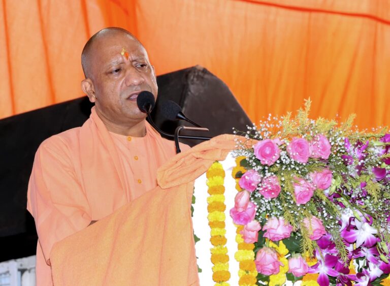 विकसित यूपी @2047  अब तक 32 लाख से अधिक लोगों ने दिए सुझाव, ग्रामीण इलाकों से मिले 25 लाख से ज्यादा फीडबैक