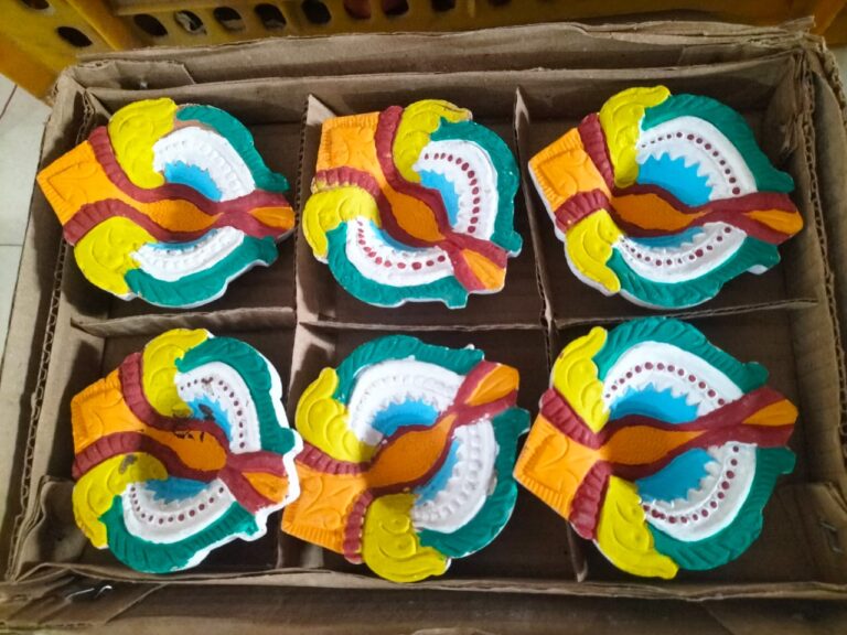 पूर्वांचल के कुम्हारों की जिंदगी रोशन कर रहा इलेक्ट्रिक चाक