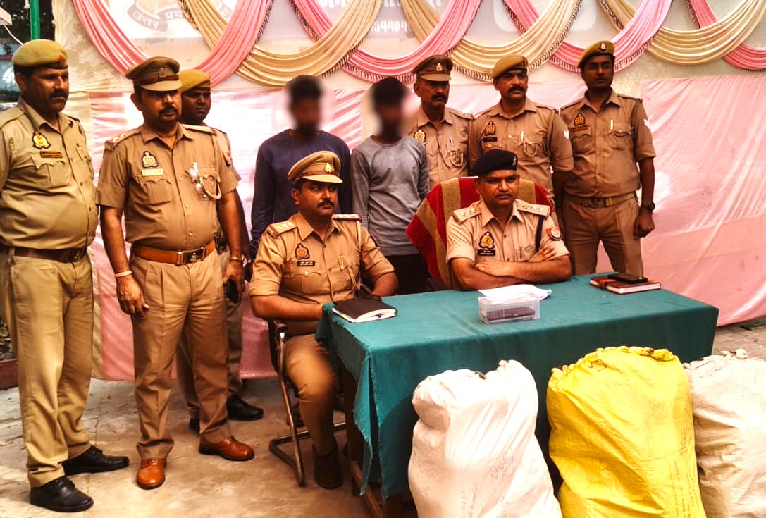 मिर्जापुर- थाना पड़री पुलिस टीम द्वारा अनुमानित कीमत ₹ 25 लाख के अवैध गांजा व तस्करी में आटो रिक्शा के साथ 02 शातिर गांजा तस्कर गिरफ्तार —