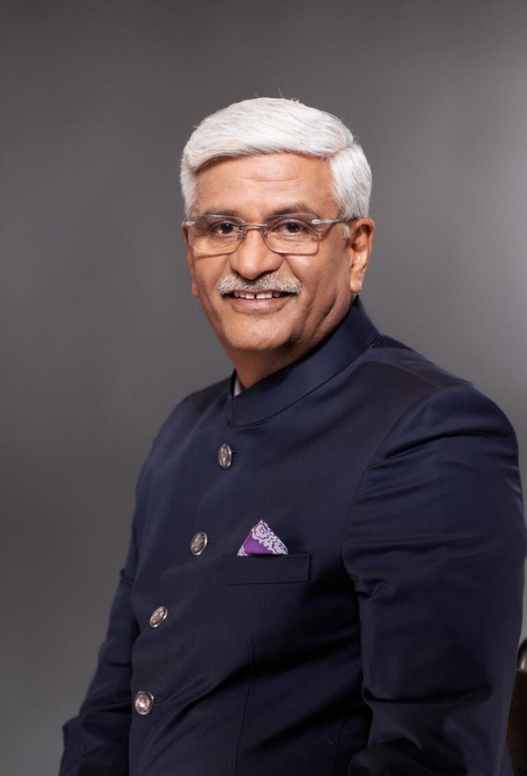 भारत में पर्यटन का अर्थ हमेशा ही मनोरंजन से कहीं बढ़ कर रहा है — यह सभ्यताओं