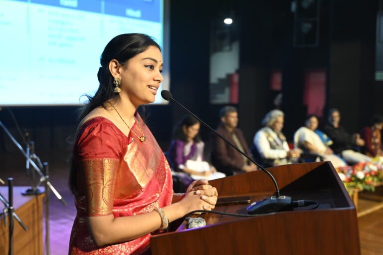 काशी तमिल संगमम 4.0 :  समृद्ध नारी–समृद्ध भारत के दृष्टिकोण को रेखांकित करता शैक्षणिक सत्र