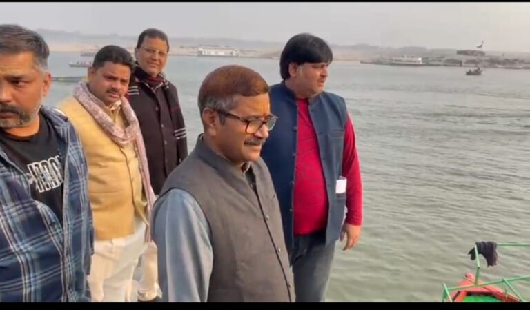 मणिकर्णिका घाट पर सुरक्षित हैं सभी मंदिर-विधायक डॉ. नीलकंठ तिवारी और महापौर ने किया भौतिक सत्यापन; कुम्भा महादेव मंदिर समेत सभी विग्रह सुरक्षित