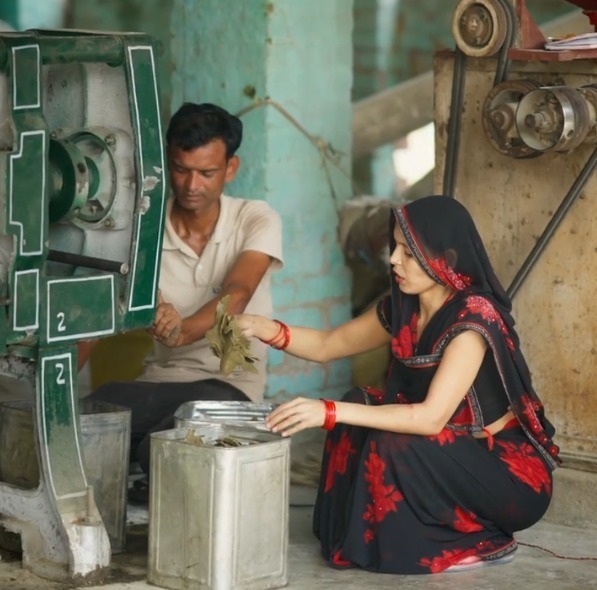 सीएम युवा योजना से बदली वंदना की किस्मत, ऑयल मिल शुरू कर बनीं आत्मनिर्भर