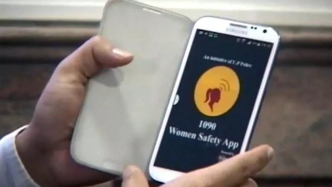 योगी सरकार का ‘द शैडो’ एप परछाईं की तरह करेगा बेटियों की सुरक्षा