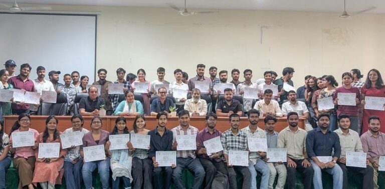 डिजिटल फिल्म मेकिंग में एआई और ड्रोन का बढ़  रहा है दखल – फिल्म मेकिंग के क्षेत्र में रोजगार के अनेक अवसर पर युवाओं को होना पड़ेगा पर प्रशिक्षित – प्रोफेसर सजल मुखर्जी