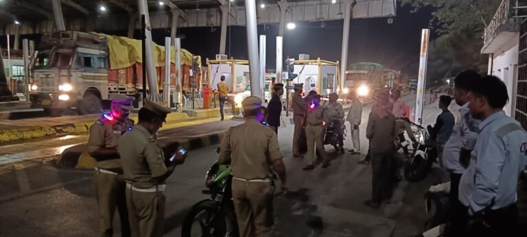 सोनभद्र पुलिस का “ड्रिंक एंड ड्राइव” एवं प्रेशर हॉर्न के विरुद्ध अभियान जारी, यातायात नियमों का उल्लंघन करने वाले वाहनों पर की गई प्रभावी कार्यवाही-