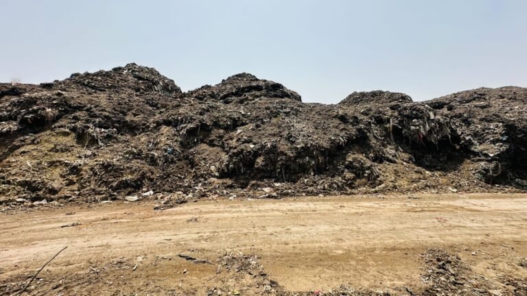 करसड़ा में कूड़े के पहाड़ से जल्द मिलेगी मुक्ति, बायोमाइनिंग से बदलेगी तस्वीर