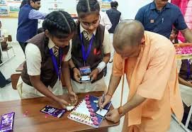 बाल वाटिका से बदल रही बुनियादी शिक्षा की तस्वीर, योगी सरकार प्री-प्राइमरी शिक्षा की मजबूत कर रही नींव