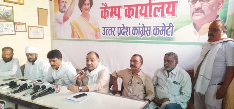 उ.प्र.सरकार भय,भ्रष्टाचारमुक्त शासन की बात करती है,तो जनहित में मंत्रियो,विधायकों की सम्पत्ति की जांच कराने 