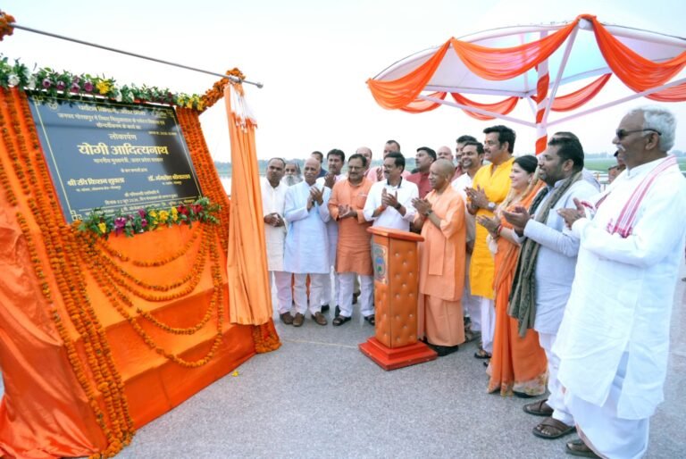 चिलुआताल बनेगा ईको टूरिज्म और वाटर स्पोर्ट्स का बेहतरीन केंद्र: सीएम योगी