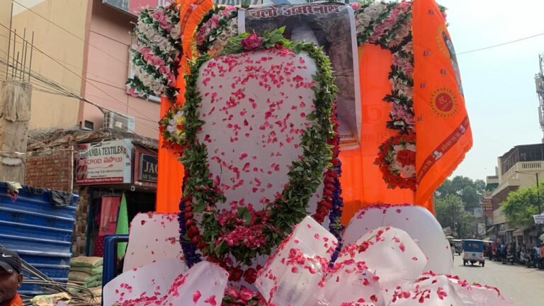 काशी से अमरनाथ यात्रा के लिए रवाना हुआ पहला जत्था, सेवादारों ने संभाली सेवा की कमान