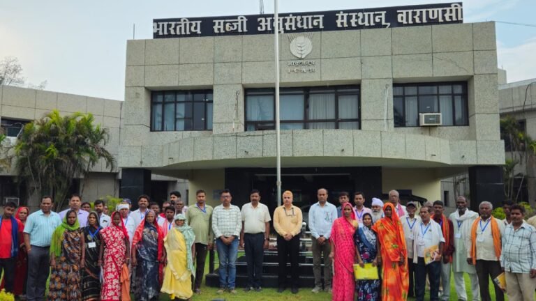 आईआईवीआर में अनुसूचित जाति के कृषकों हेतु उन्नत सब्जी उत्पादन एवं उद्यमिता विकास पर द्वि-दिवसीय प्रशिक्षण कार्यक्रम सम्पन्न