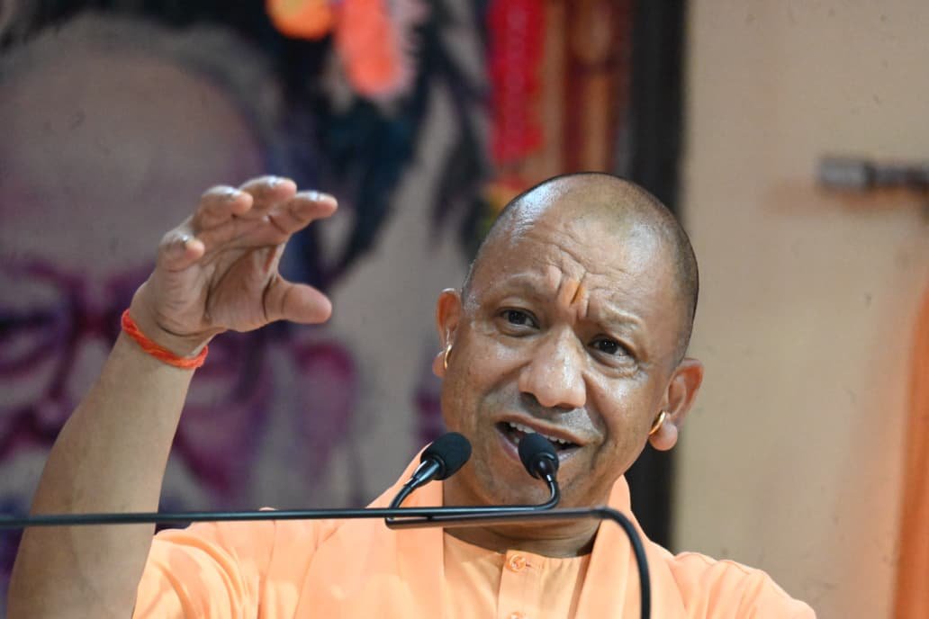 सीएम योगी के 12 दिन में 2 दौरे, गोरखपुर को दिए 1753 करोड़ रुपये के उपहार