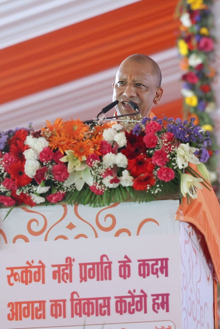 मुख्यमंत्री योगी रविवार को आगरा, मैनपुरी व इटावा के दौरे पर, विकास परियोजनाओं की देंगे सौगात
