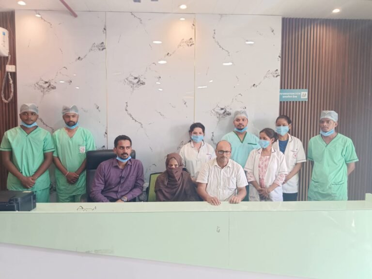 जब AIIMS ने जवाब दे दिया, तब वाराणसी के डॉ. पंकज सिंह ने दी नई जिंदगी: अंतिम स्टेज के मुंह के कैंसर की सफल सर्जरी, मरीज स्वस्थ होकर घर लौटी