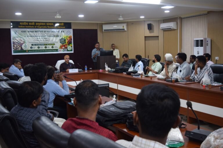 पांच दिवसीय मशरूम एवं मधुमक्खी पालन पर उद्यमिता विकास कार्यक्रम सम्पन्न