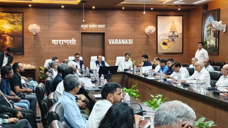 काशी-सारनाथ को विश्वस्तरीय पर्यटन स्थल बनाने की तैयारी तेज ।