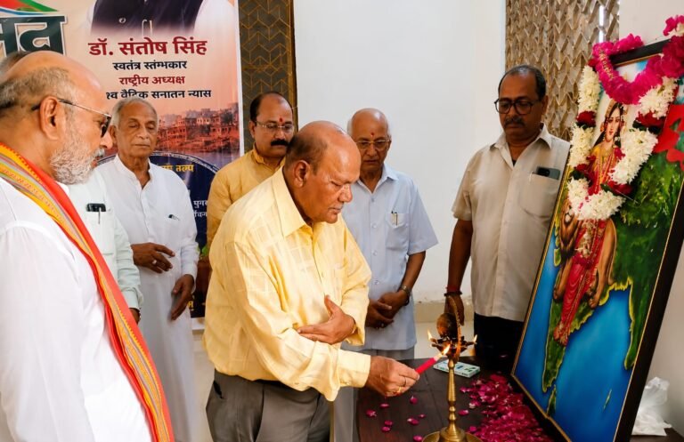 विश्व वैदिकसनातनन्यास द्वारा आयोजित असि नदी पर संगोष्ठी सम्पन्न,