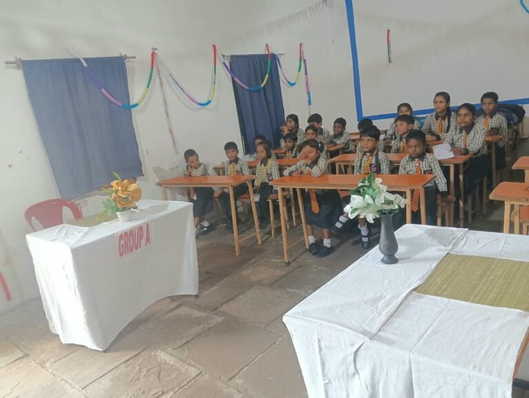 हिंदी हमारी आत्मा और पहचान : फ्लोरेंस स्कूल में हिंदी दिवस पर छात्रों ने बिखेरी प्रतिभा  दुल्हीपुर।