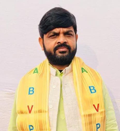 दिल्ली विश्वविद्यालय में लहराया भगवा, राष्ट्रवादी विचारधारा की जीत – विनय पाण्डेय