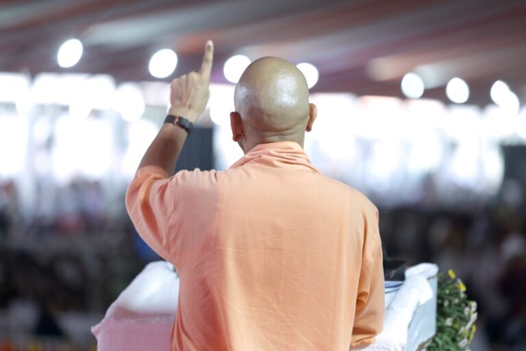 हमारी संस्कृति का संदेश बशुधैव कुटुम्बकम है-योगी आदित्यनाथ
