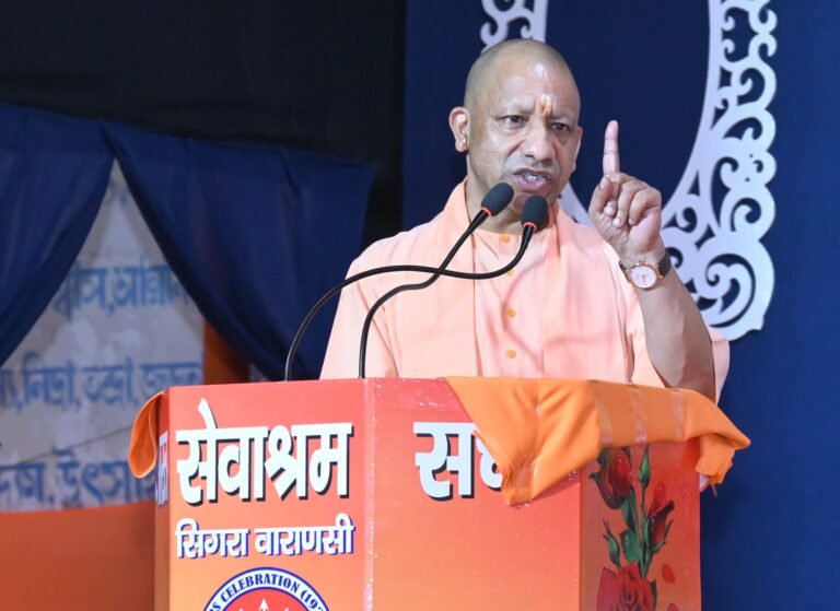 धर्म की रक्षा के लिए आवश्यकता पड़ने पर संघर्ष के लिए भी तैयार रहना चाहिए-मुख्यमंत्री